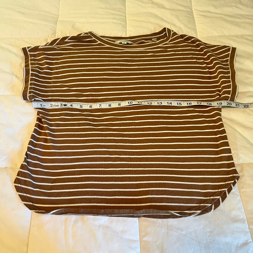 Max Studio size XS striped tee - Picture 4 of 6